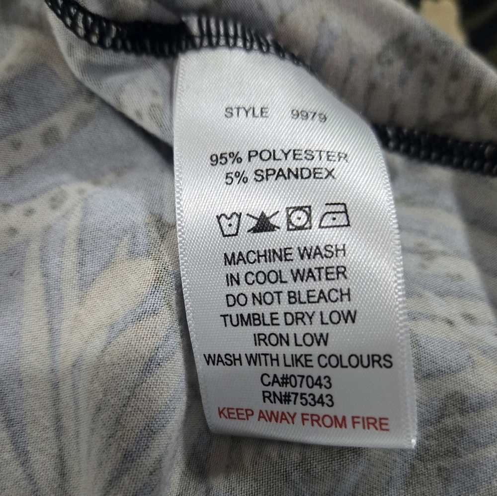 Tommy Bahama Women's Sleepwear Dress with Floral Design - Picture 5 of 5
